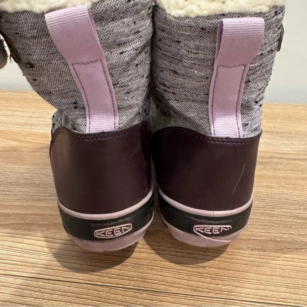 Keen Elsa Kids Size 5 Waterproof Snow Boots Purple Plum 1015491‎
